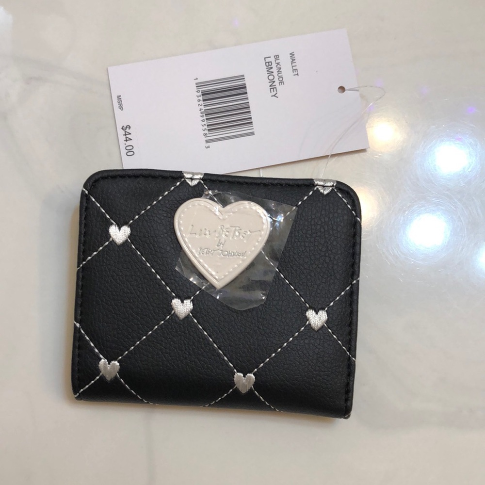 Betsey Johnson Luv Betsey Snap Card Wallet Black & Nude White Stitched Heart NWT